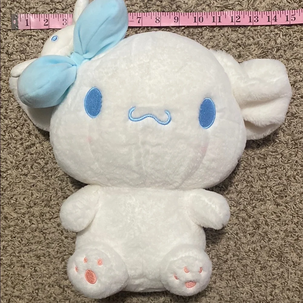 Cinnamoroll Plushie - Picture 1 of 5